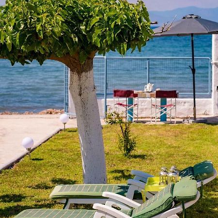 Kiko, The Coastline House Villa Káto Ahaía Kültér fotó